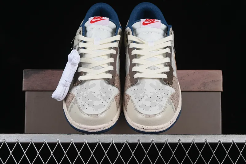 All Categories Nk SB Dunk Series Nk SB Dunk Low Low-top sneakers Nk SB Dunk Low Panda Prank Pioneer Knight-Survival Beige Brown SB strap low-top casual sneakers DD1391-400